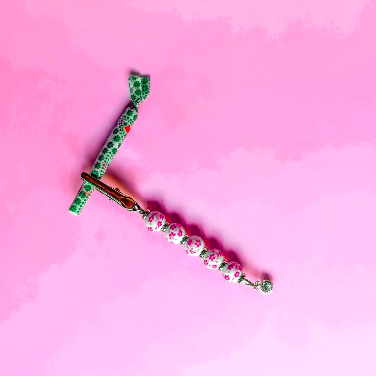 The Jasmine J Clip