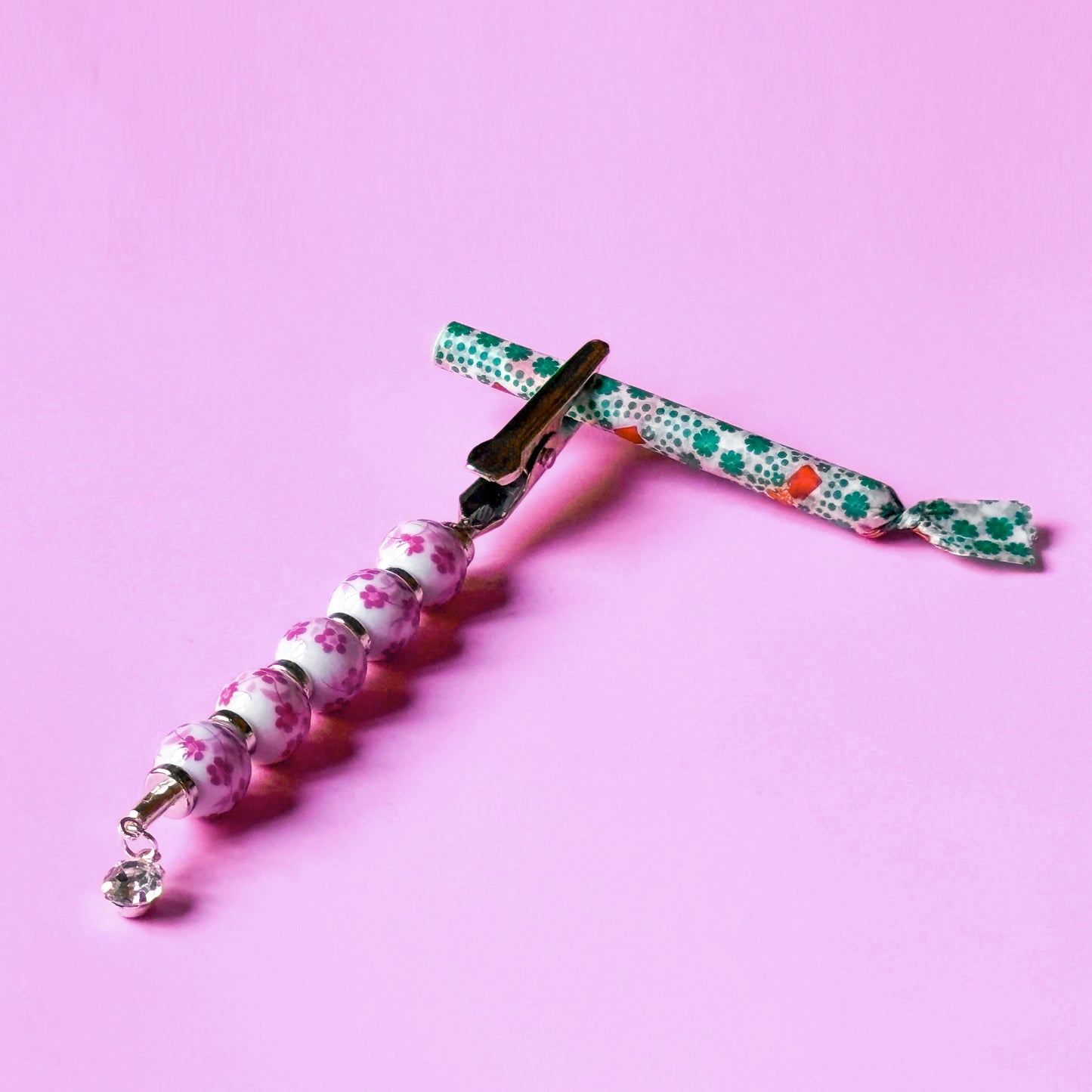 The Jasmine J Clip