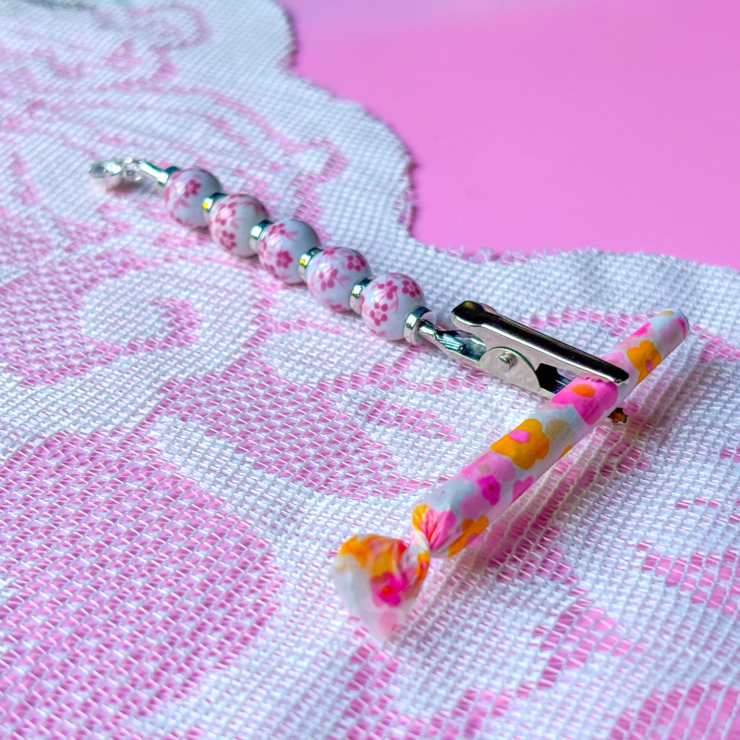 The Jasmine J Clip