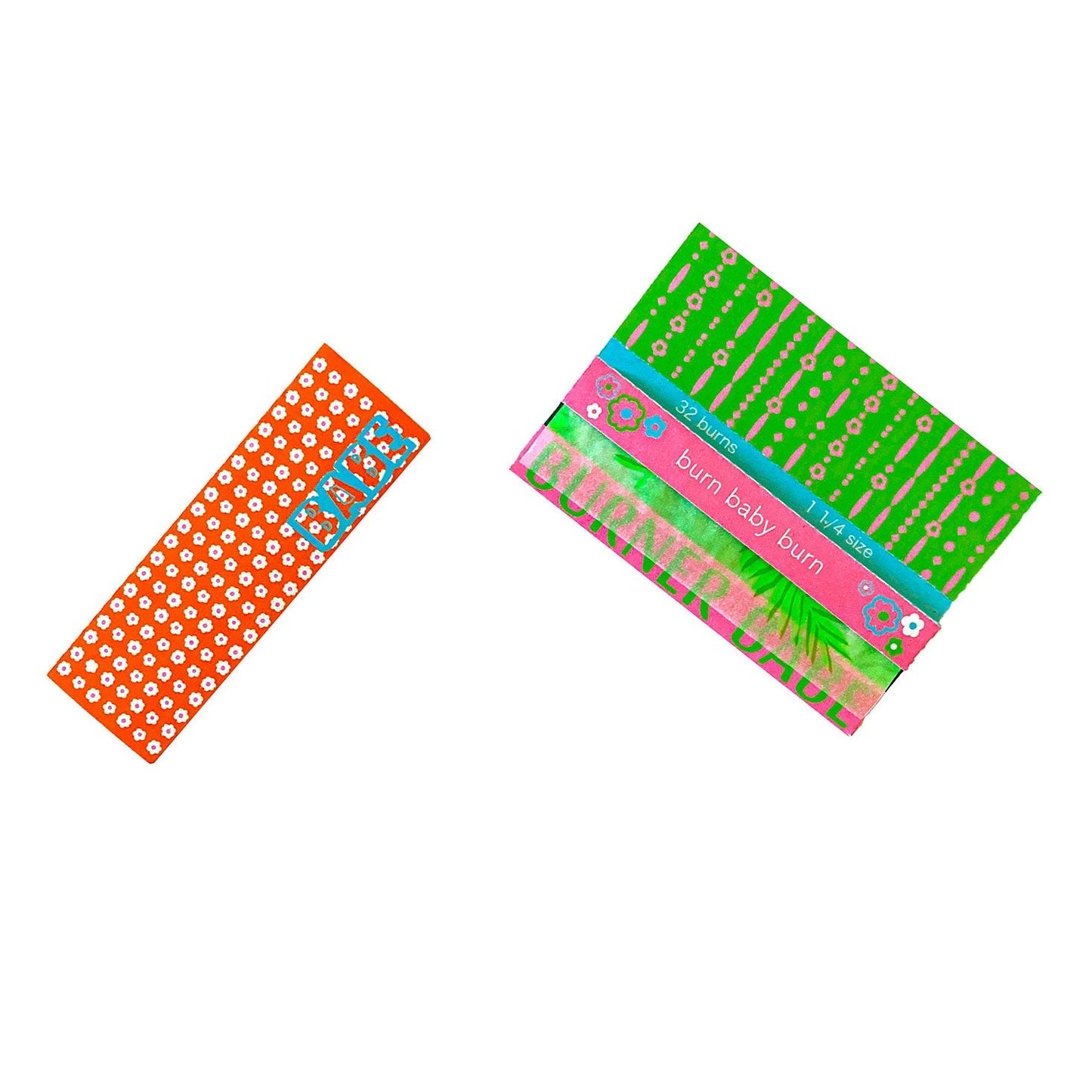 The Flaunt Rolling Papers, set of 10: bright green leaf, frond patterned rolling papers. These designer rolling papers are girly, pretty, vegan, cute, cool, standard size, high quality, even burn, natural dyes, best tasting, slow burn.