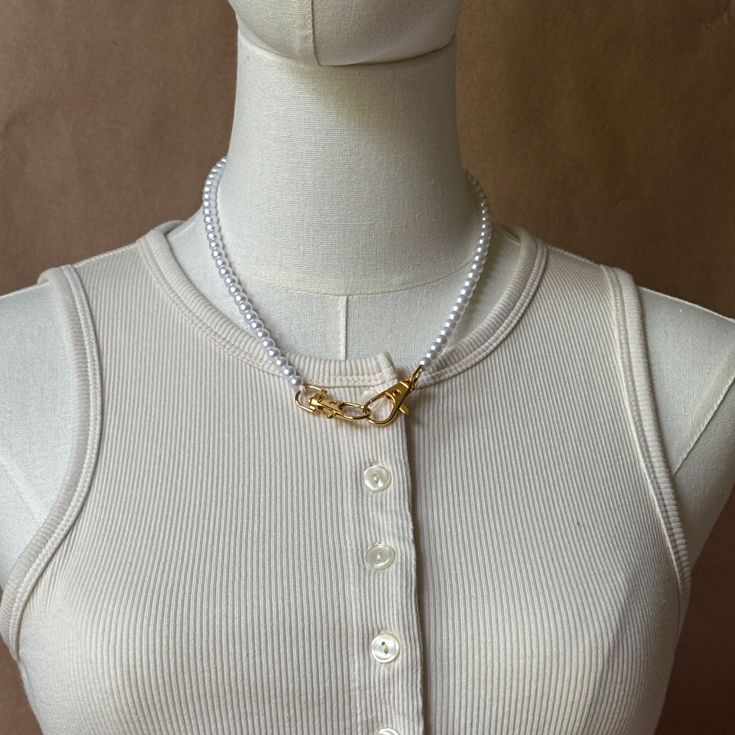 The Pearl Chatelaine