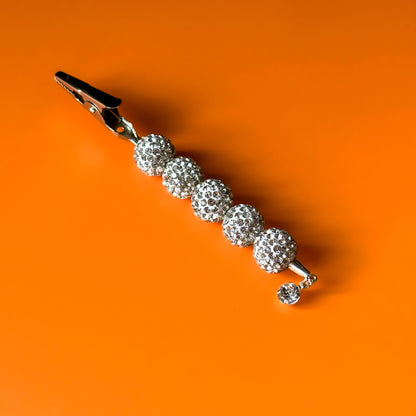 The Glitter J Clip