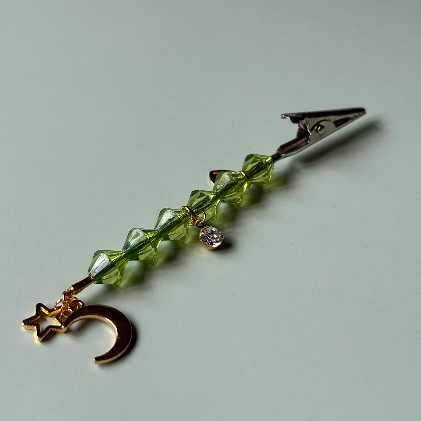 The Birthstone J Clip