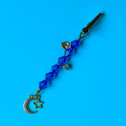 The Birthstone J Clip