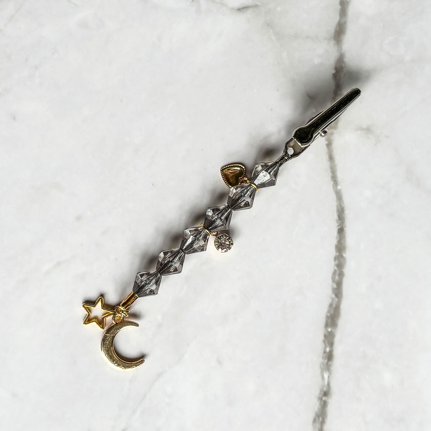 The Birthstone J Clip