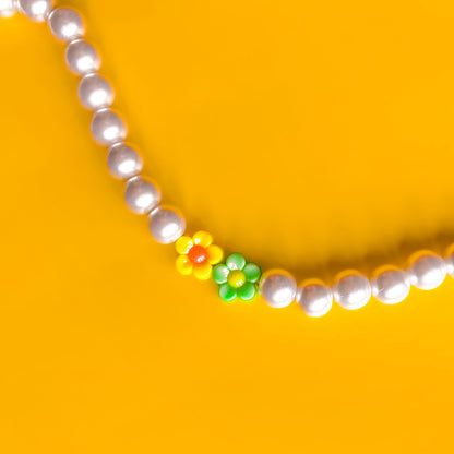 The Flower Pearl Chain