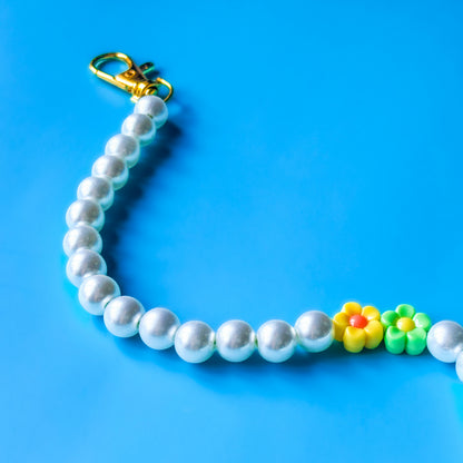 The Flower Pearl Chain