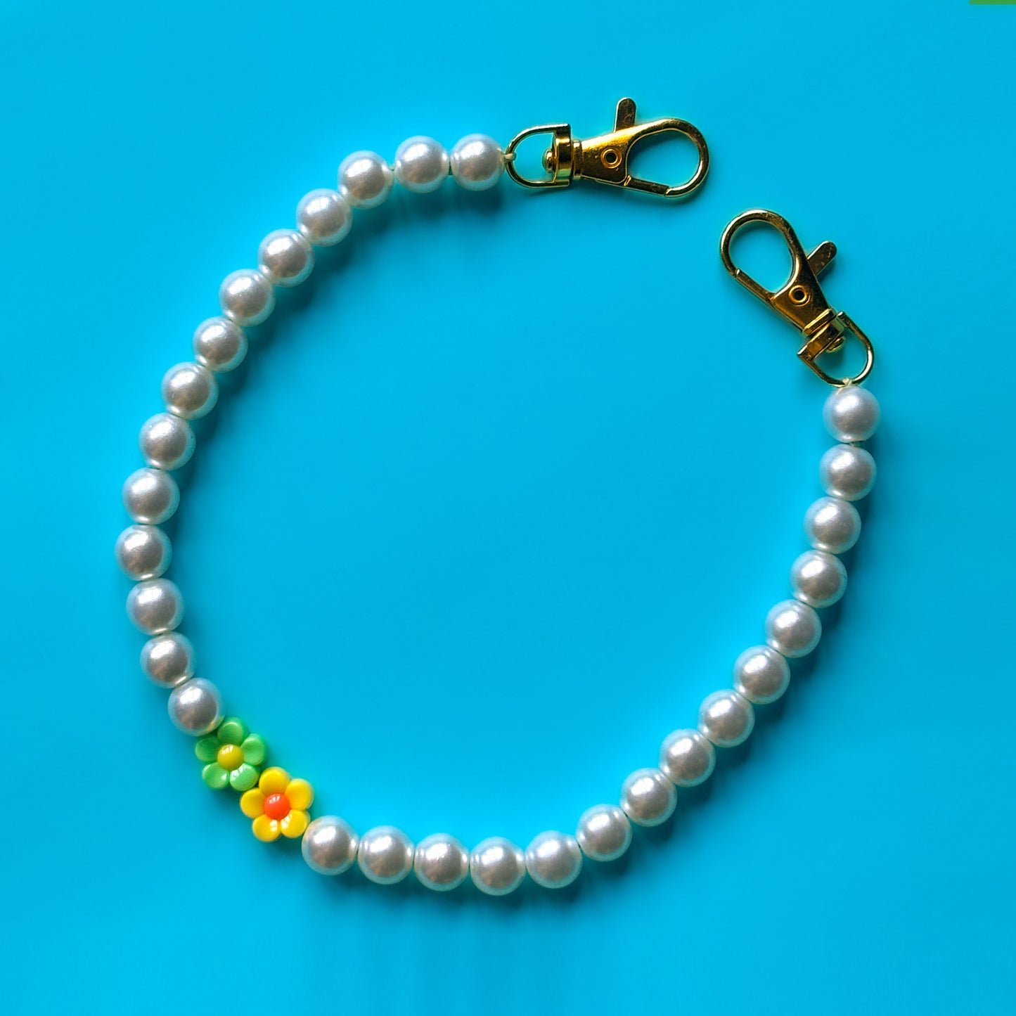The Flower Pearl Chain
