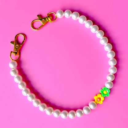 The Flower Pearl Chain