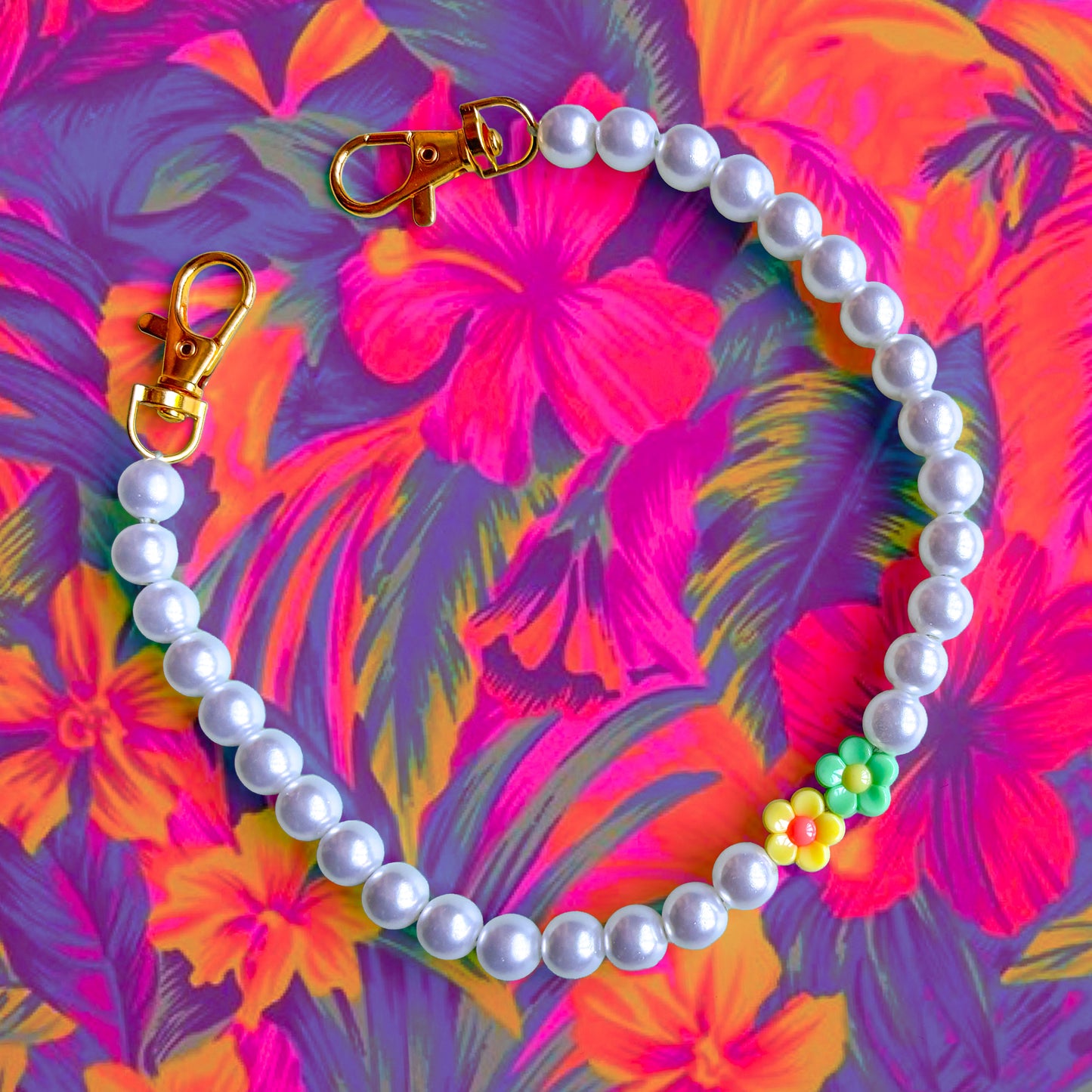 The Flower Pearl Chain