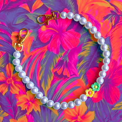 The Flower Pearl Chain