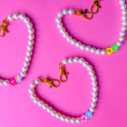 The Flower Pearl Chain