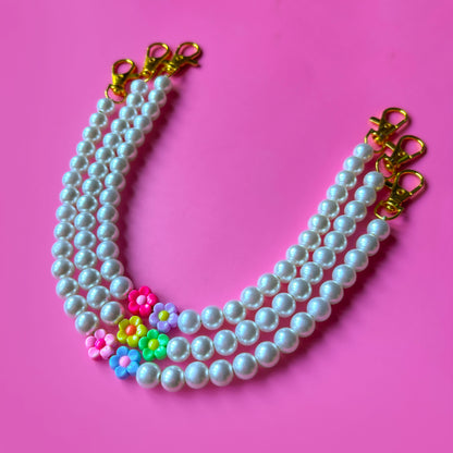 The Flower Pearl Chain