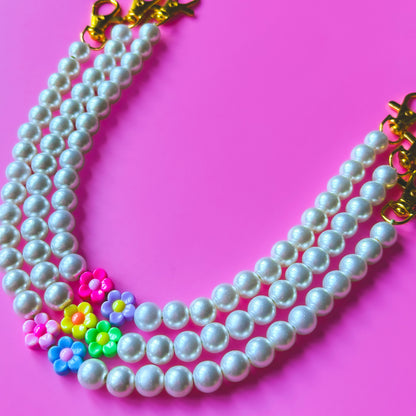 The Flower Pearl Chain
