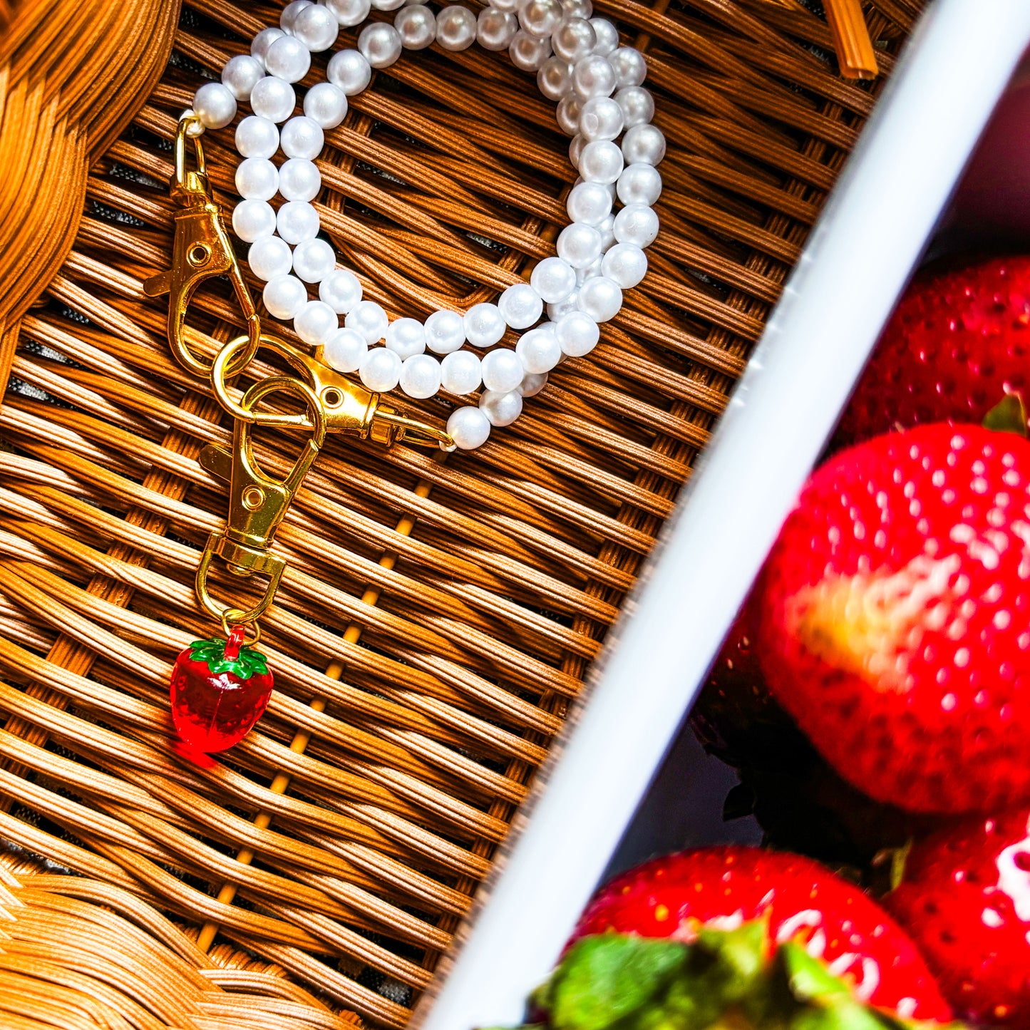 The Pearl Chatelaine