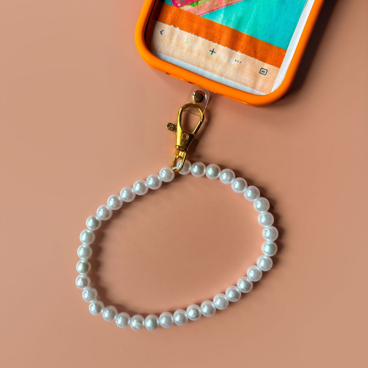 The Pearl Phone Chain