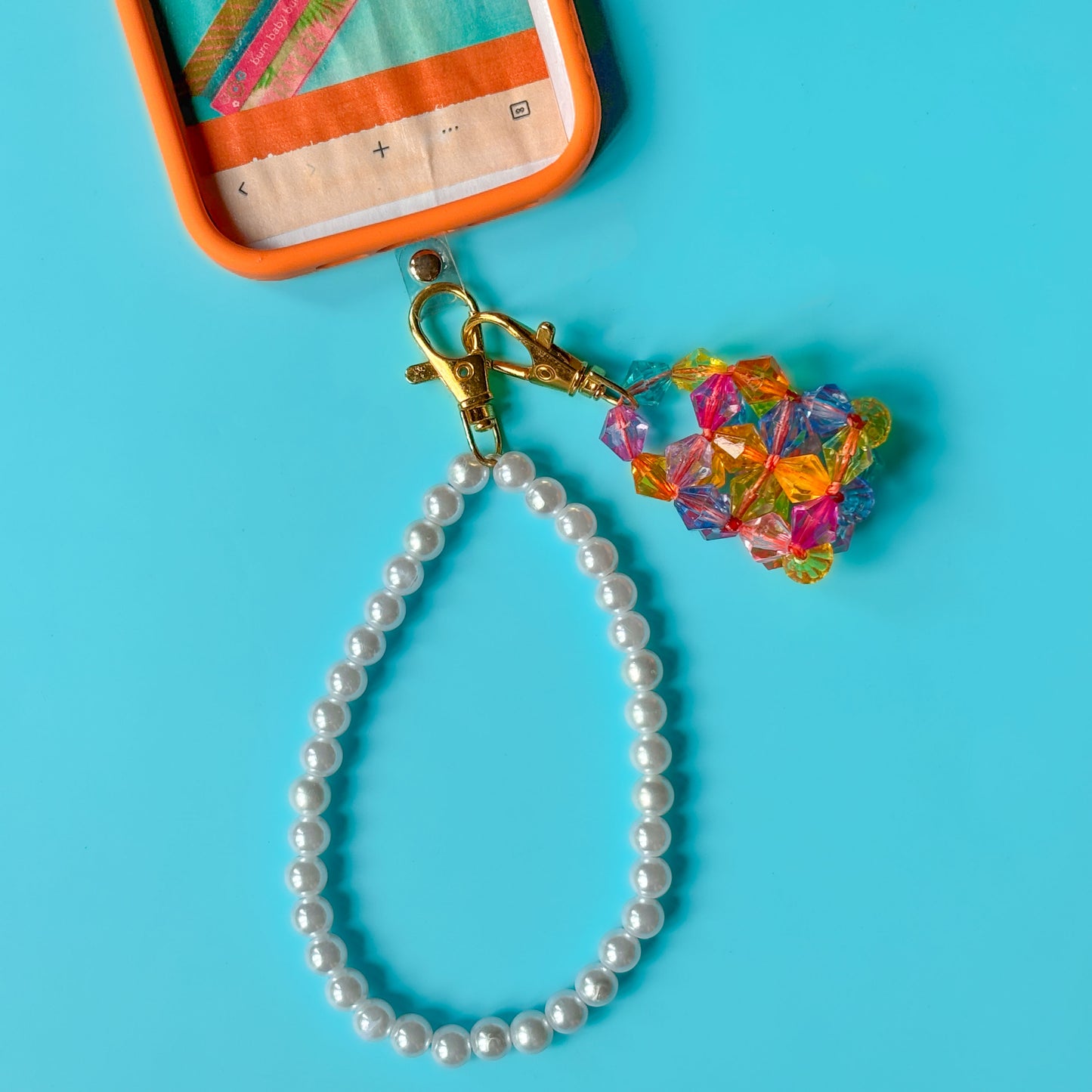 The Pearl Phone Chain