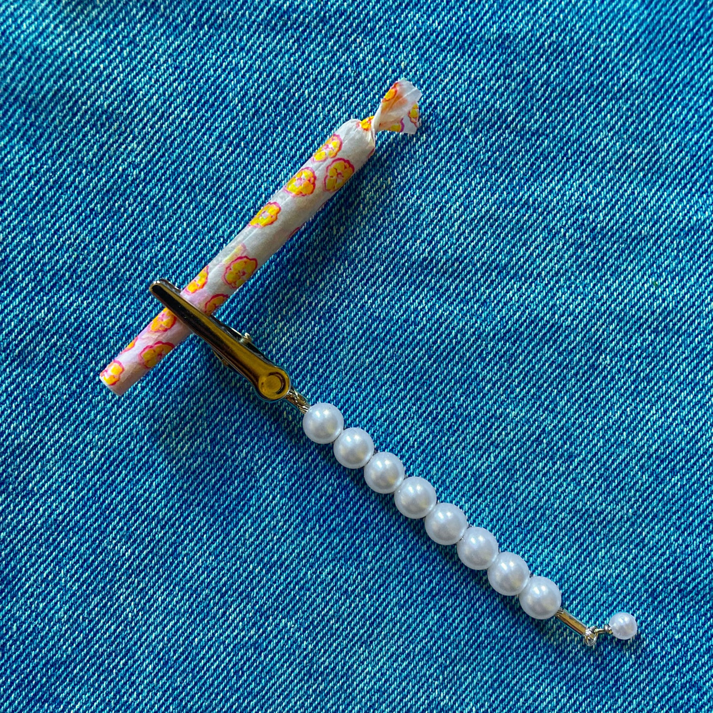 The Little Pearl J Clip