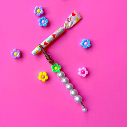 The Flower Girl J Clip