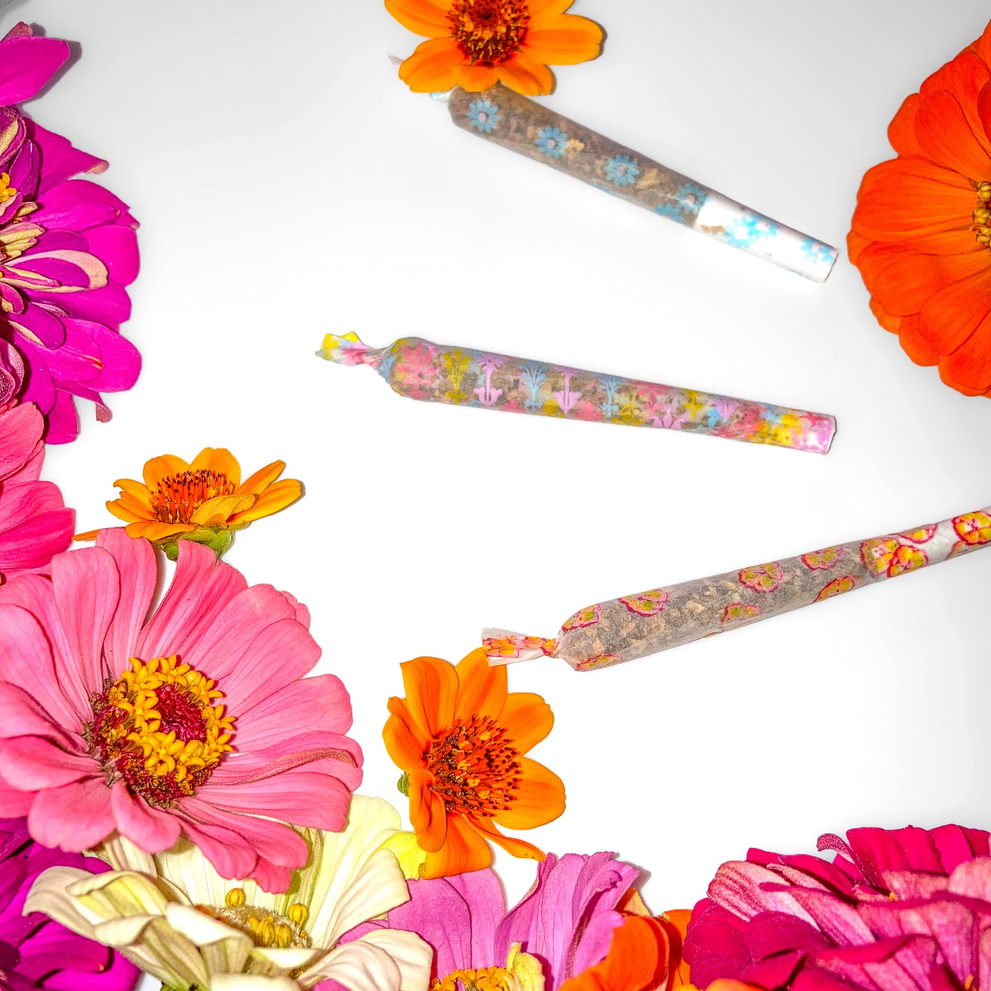 Set of three floral printed rolling papers. These designer rolling papers are girly, pretty, vegan, cute, cool, standard size, high quality, even burn, natural dyes, best tasting, slow burn.